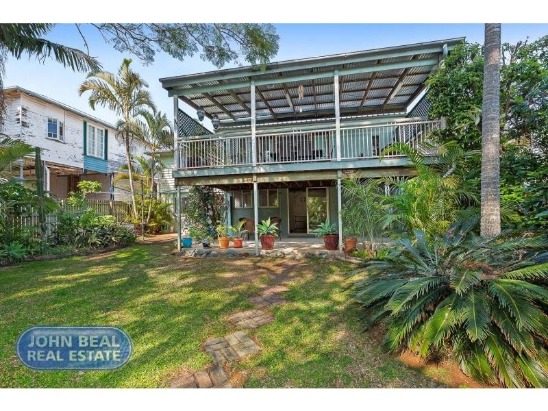 14 Steven Street, Redcliffe QLD 4020