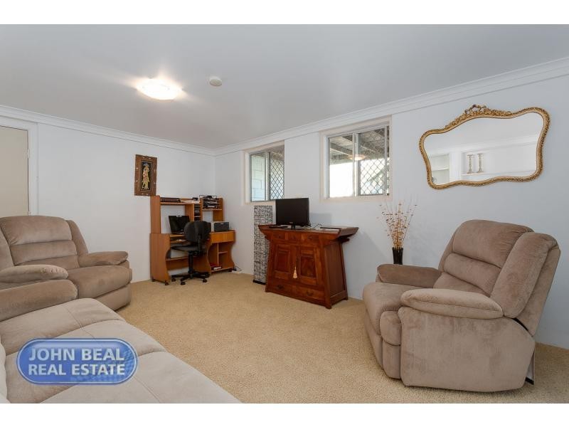 14 Steven Street, Redcliffe QLD 4020