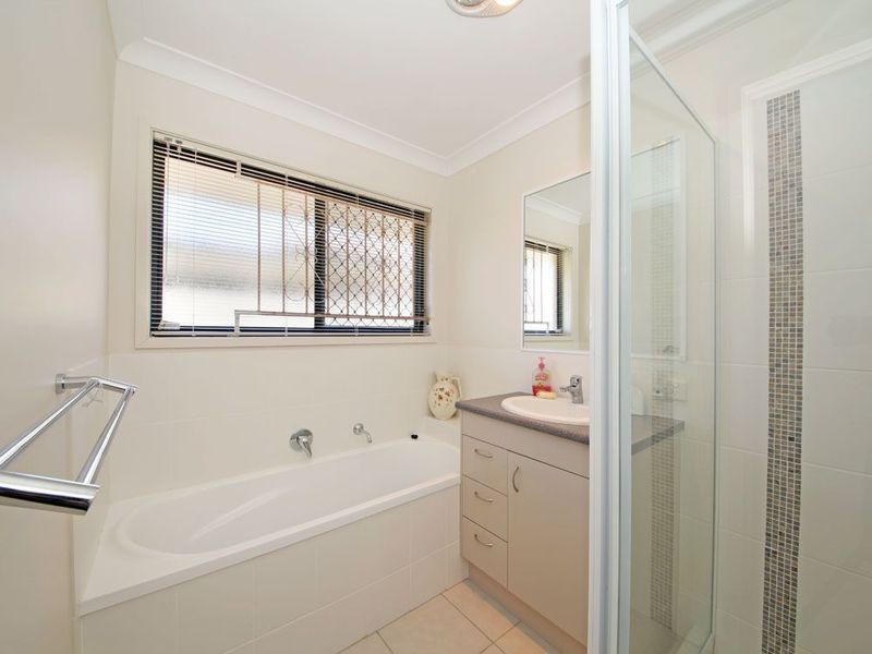 4 Teal Place, Taigum QLD 4018