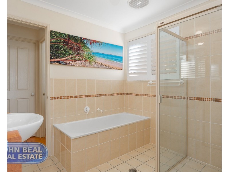 10a Queen Street, Scarborough QLD 4020