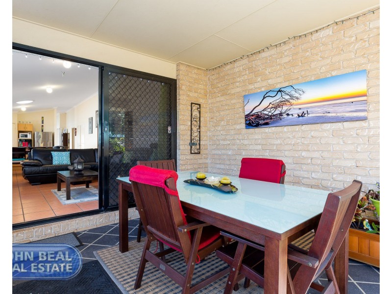 10a Queen Street, Scarborough QLD 4020