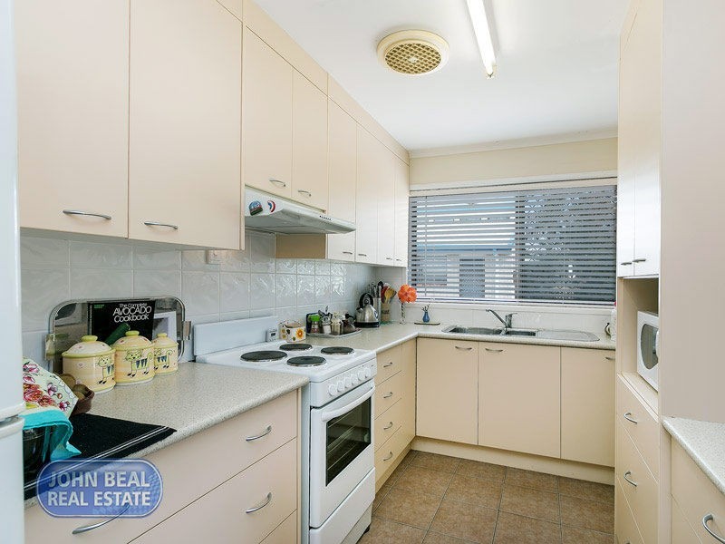 1/3 Claret Court, Kippa-ring QLD 4021