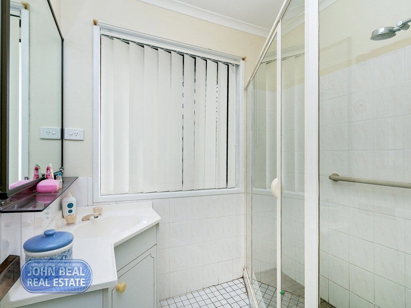 1/3 Claret Court, Kippa-ring QLD 4021