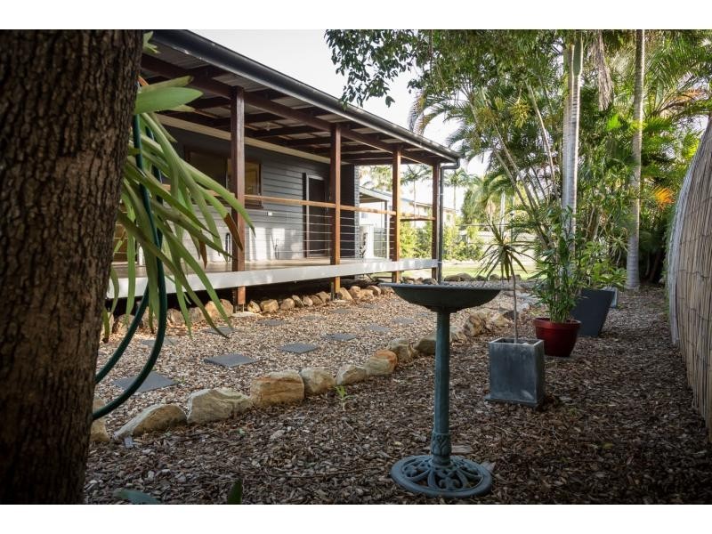 27 Pamrick Crescent, Clontarf QLD 4019