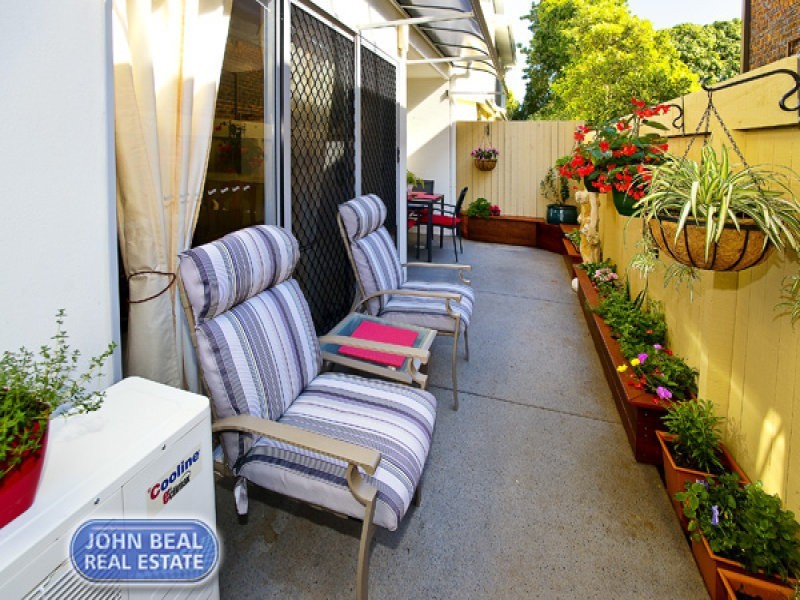 Unit 3/415 Scarborough Road, Scarborough QLD 4020