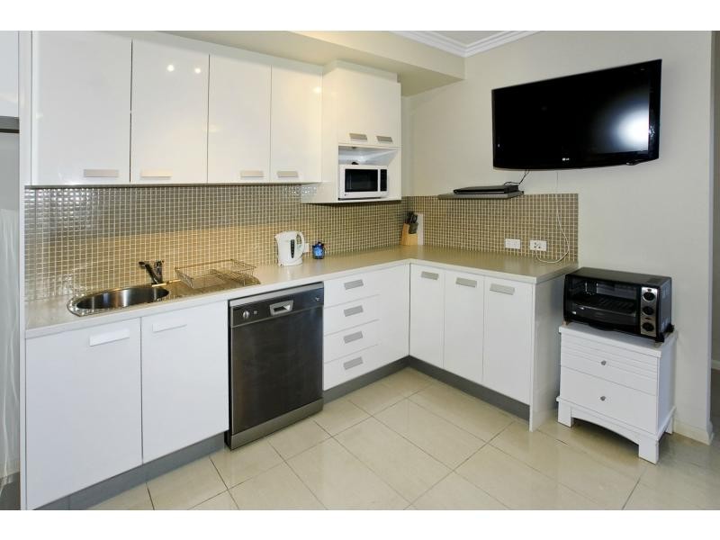 10/3 Sydney Street, Redcliffe QLD 4020