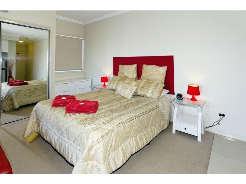 10/3 Sydney Street, Redcliffe QLD 4020