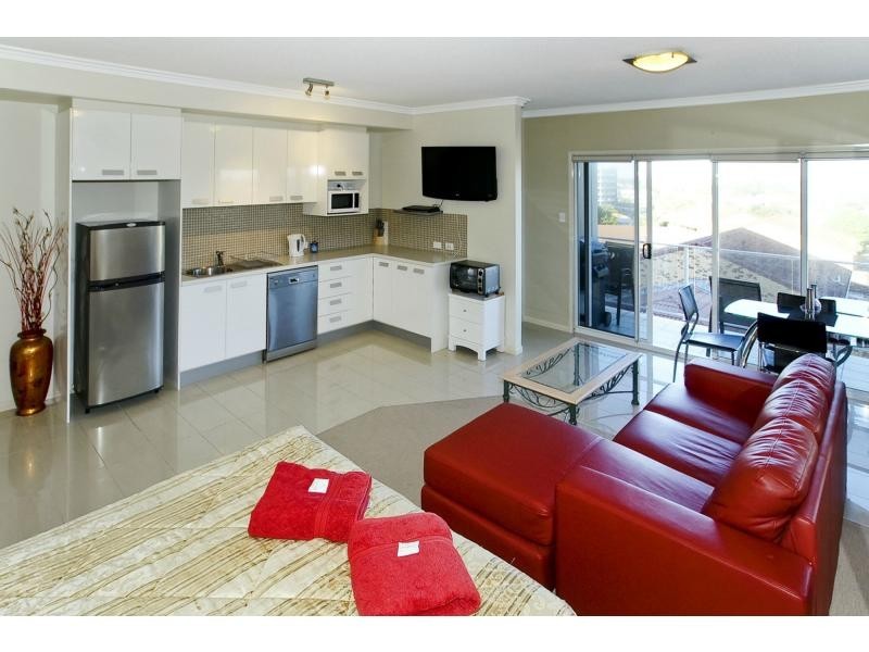 10/3 Sydney Street, Redcliffe QLD 4020