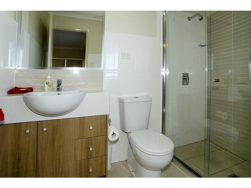 10/3 Sydney Street, Redcliffe QLD 4020