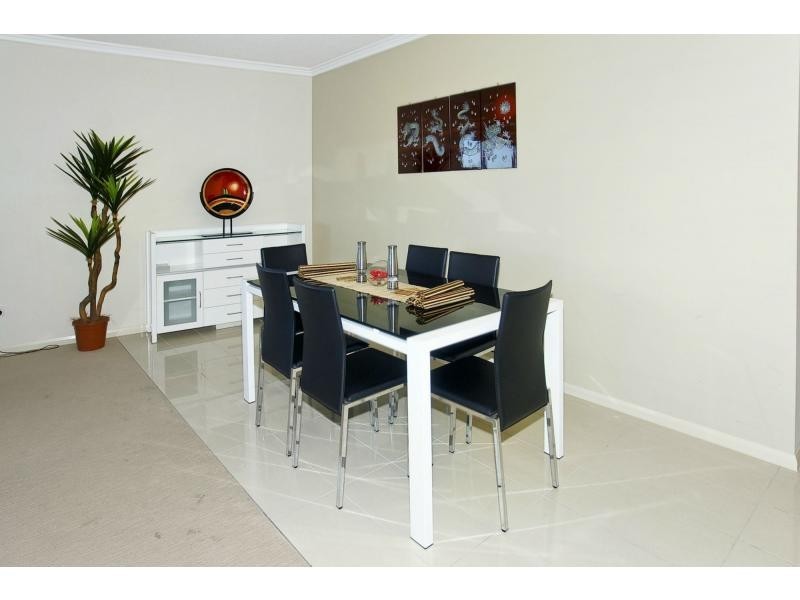 10/3 Sydney Street, Redcliffe QLD 4020