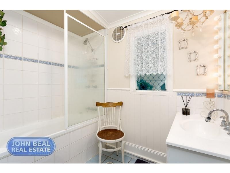 20 Bournewood Street, Brighton QLD 4017