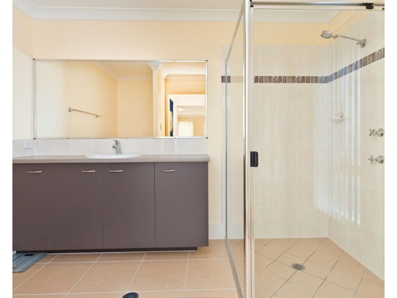 14 Sunstone Circuit, Mango Hill QLD 4509