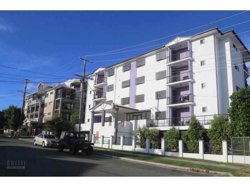 2/150-152 Mein Street, Scarborough QLD 4020