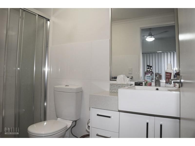 2/150-152 Mein Street, Scarborough QLD 4020