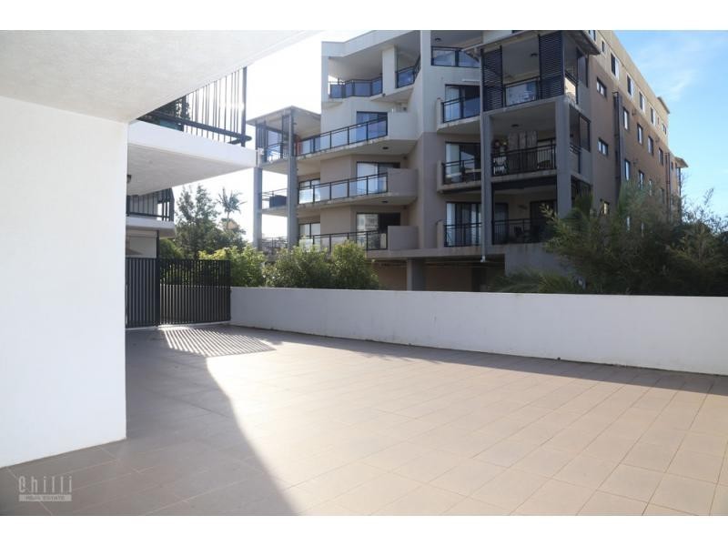2/150-152 Mein Street, Scarborough QLD 4020