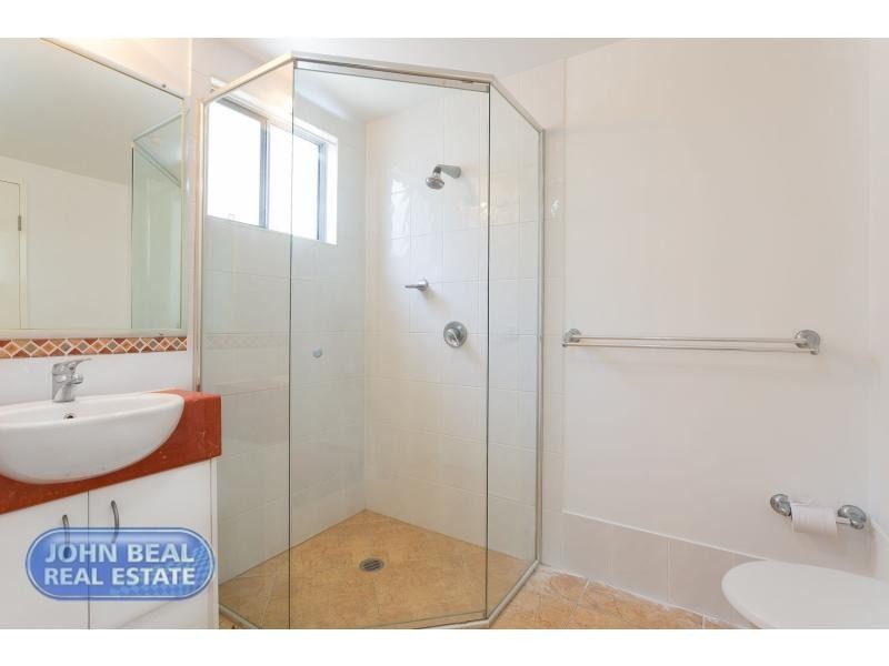 5/109 Landsborough Avenue, Scarborough QLD 4020