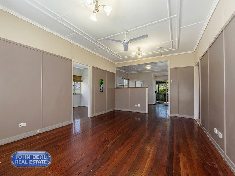 15 Rogers Road, Clontarf QLD 4019