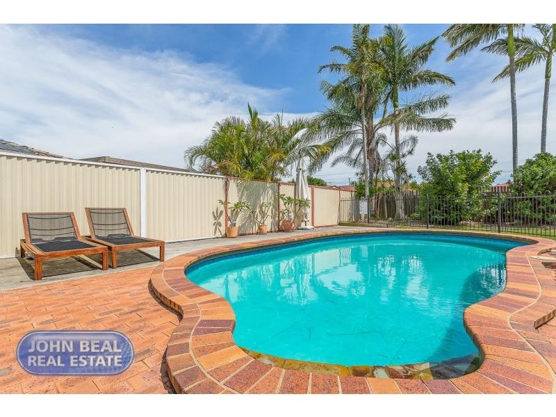 4 Claret Court, Kippa-ring QLD 4021