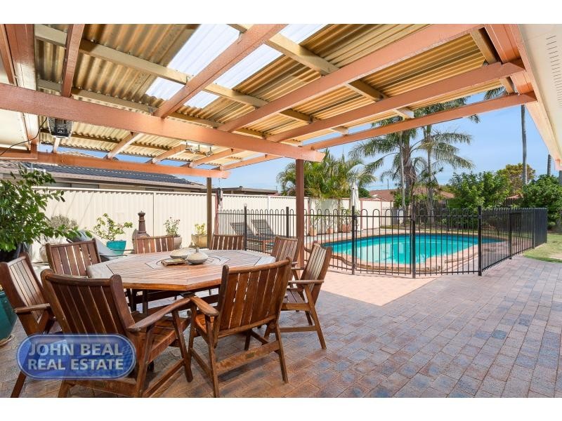 4 Claret Court, Kippa-ring QLD 4021