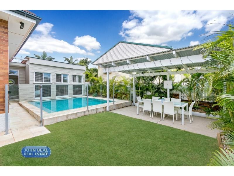 1 Margaret Street, Scarborough QLD 4020