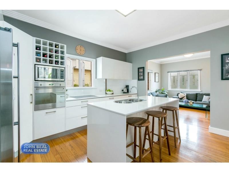 1 Margaret Street, Scarborough QLD 4020