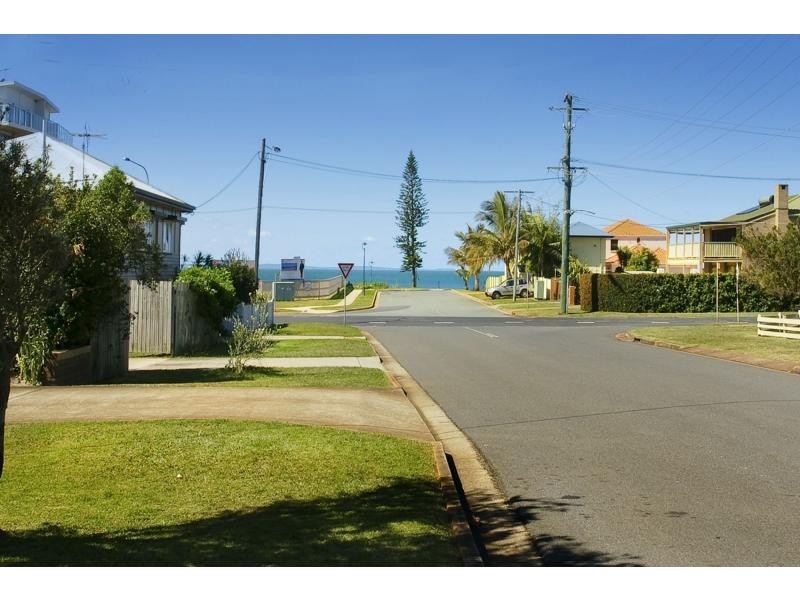 1 Margaret Street, Scarborough QLD 4020