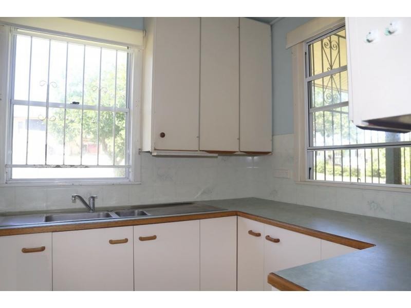 228 Queens Parade, Brighton QLD 4017