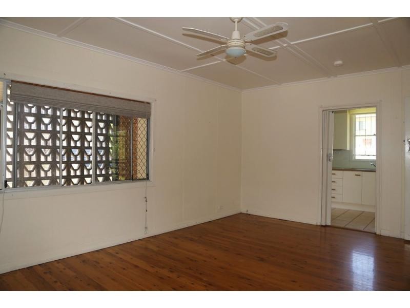 228 Queens Parade, Brighton QLD 4017