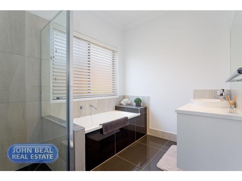 47 Dover Road, Margate QLD 4019