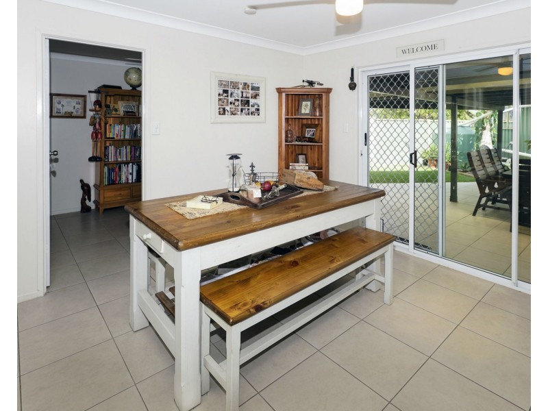 15 Coral Court, Kippa-ring QLD 4021