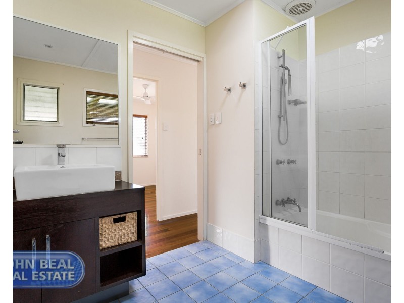 59 Lucas Street, Scarborough QLD 4020