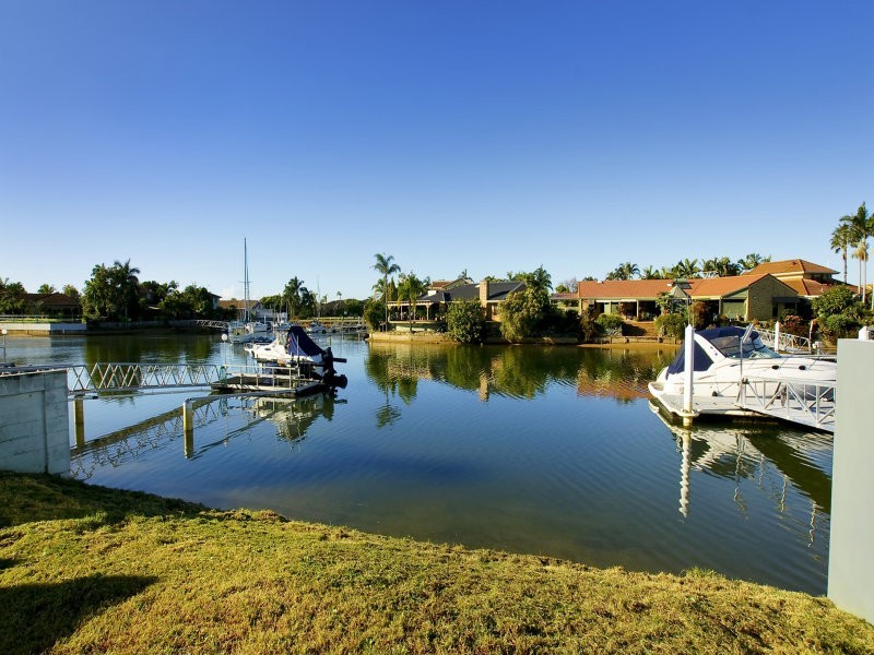 38A Courageous Court, Newport QLD 4020