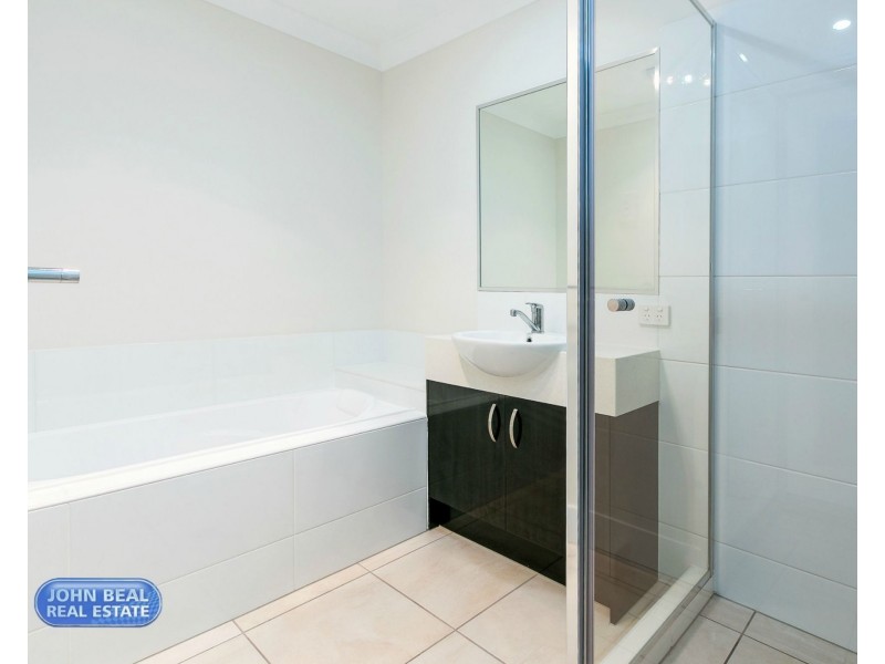 2/12 Weyba Street, Morayfield QLD 4506