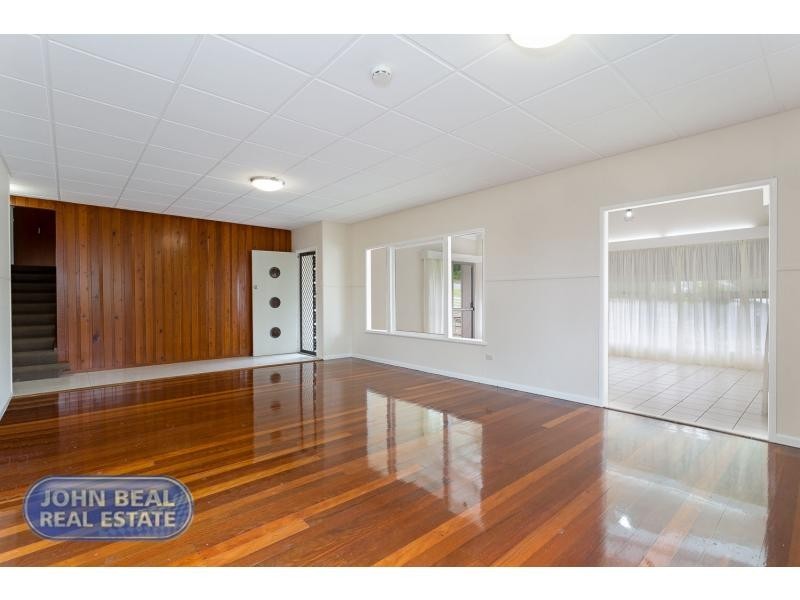11 Albert Street, Margate QLD 4019