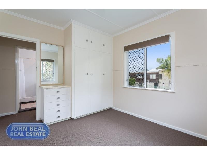 11 Albert Street, Margate QLD 4019