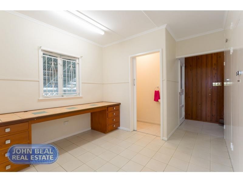 11 Albert Street, Margate QLD 4019