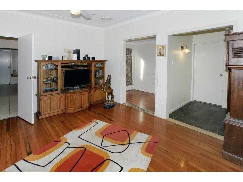 47 Keenan Street, Margate QLD 4019