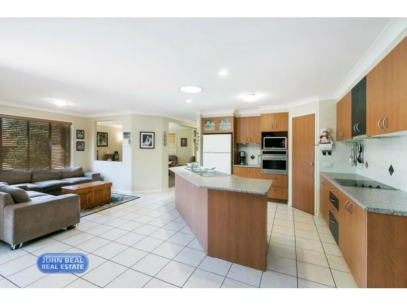 8 Copeland Drive, North Lakes QLD 4509