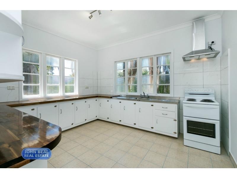 1/16 Jamieson Street, Redcliffe QLD 4020