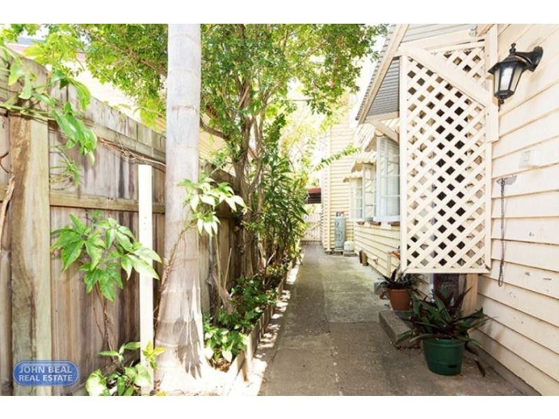1/16 Jamieson Street, Redcliffe QLD 4020