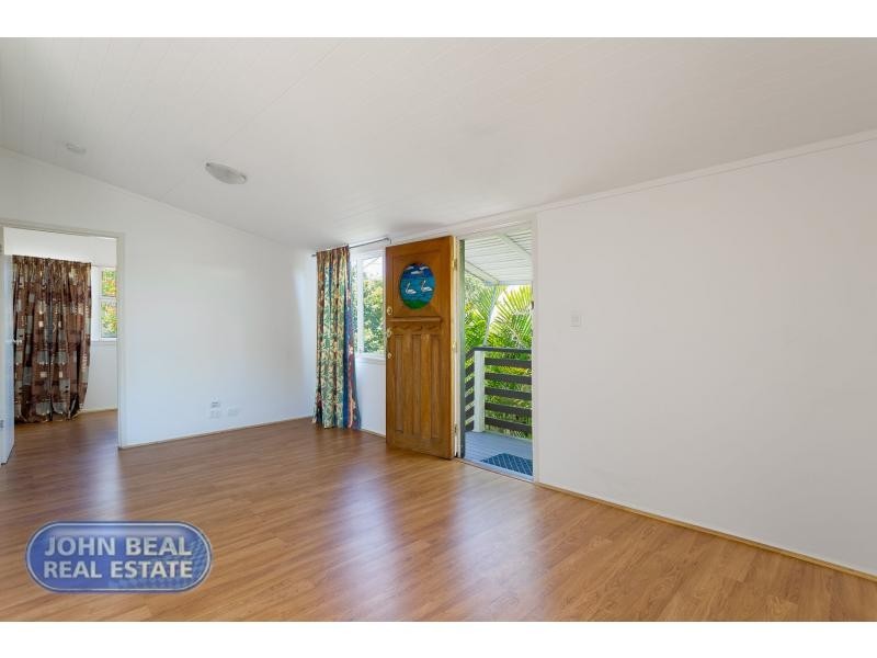 33 McAneny Street, Redcliffe QLD 4020