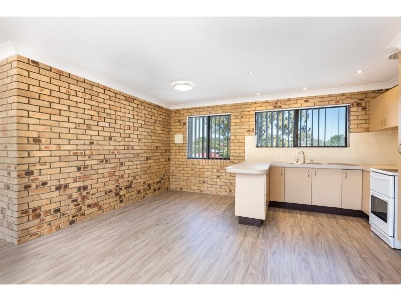 8/37 Grant Street, Redcliffe QLD 4020