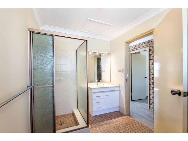 8/37 Grant Street, Redcliffe QLD 4020