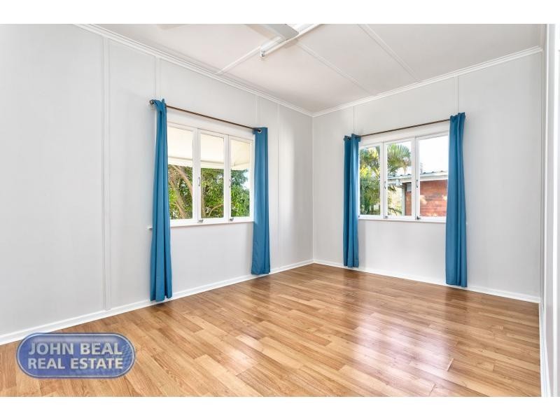 12 Ralph Street, Clontarf QLD 4019