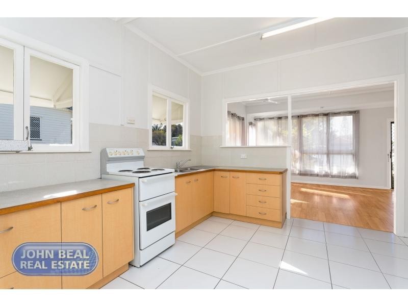 12 Ralph Street, Clontarf QLD 4019