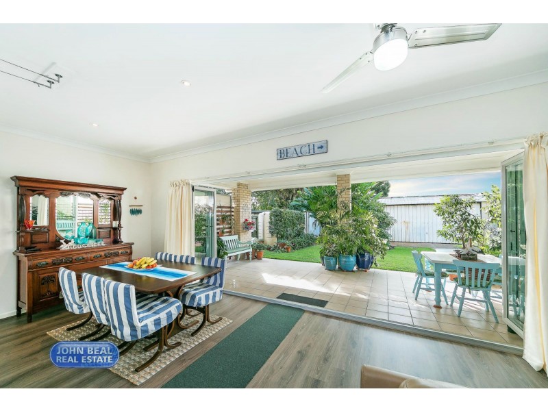 2 Donkin Street, Scarborough QLD 4020