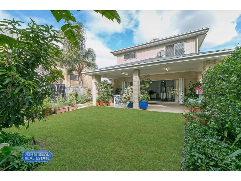 2 Donkin Street, Scarborough QLD 4020