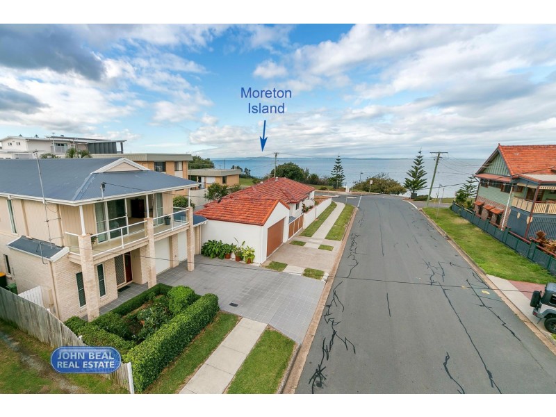 2 Donkin Street, Scarborough QLD 4020