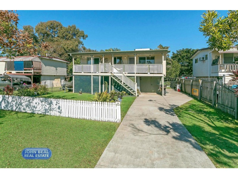 32 Silcock Street, Clontarf QLD 4019