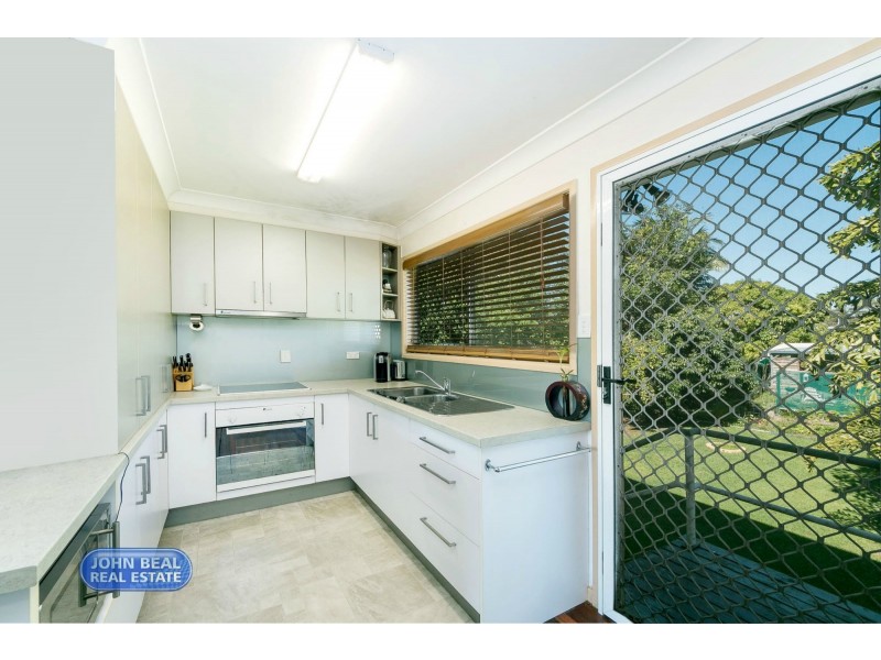 32 Silcock Street, Clontarf QLD 4019